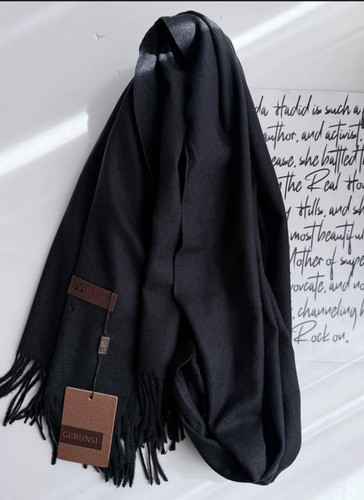 شال موهر مشکی گرنسی