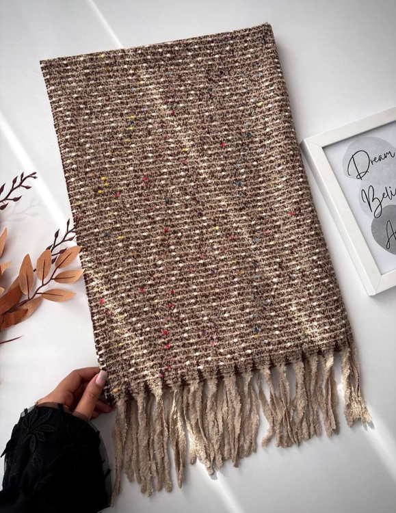 قابل ست کردن با انواع پالتو و بارونی