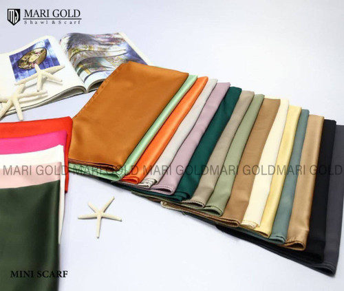 انواع مینی اسکارف ساتن و نخی