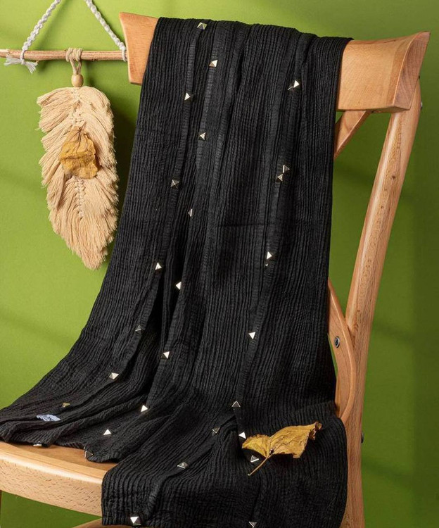 شال مشکی پلیسه پیرسینگی