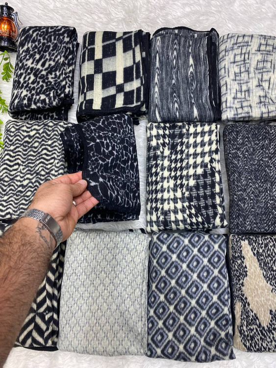 تنوع رنگ بندی و طرح بندی