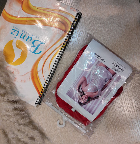 لباس خواب زیبا رنگ قرمز