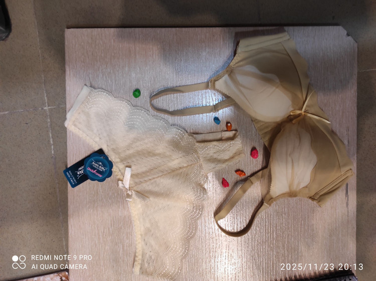 کیفیت عالی جنس