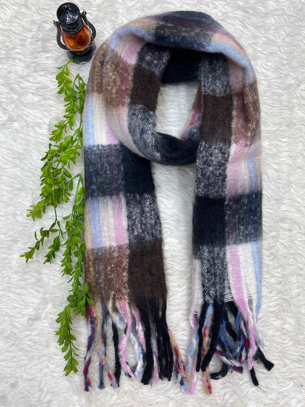 در رنگبندی متنوع