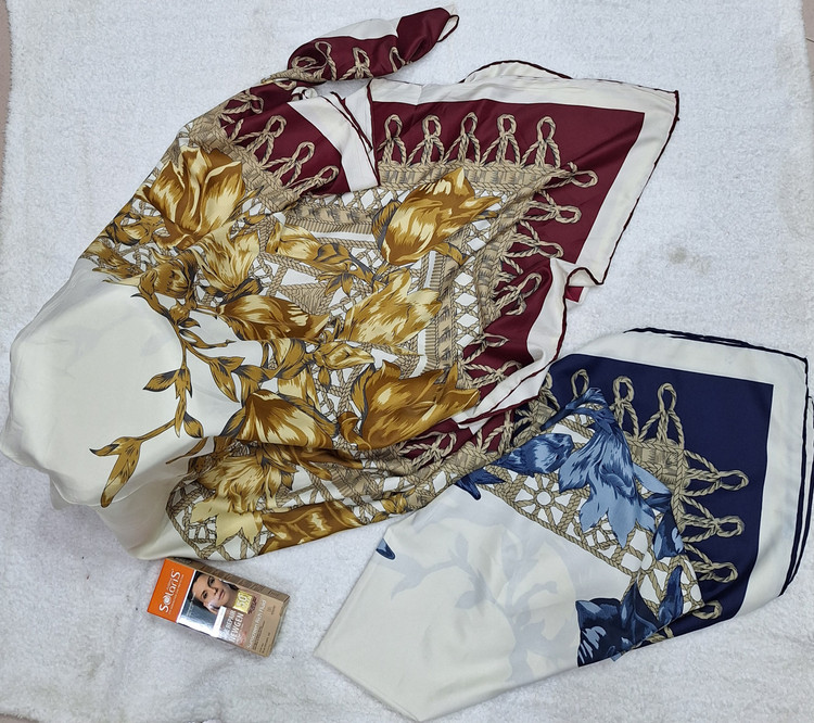 خرید انواع شال و روسری زنانه