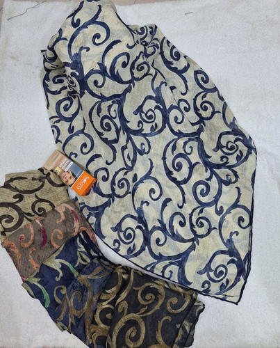 خرید انواع شال و روسری پرنسا