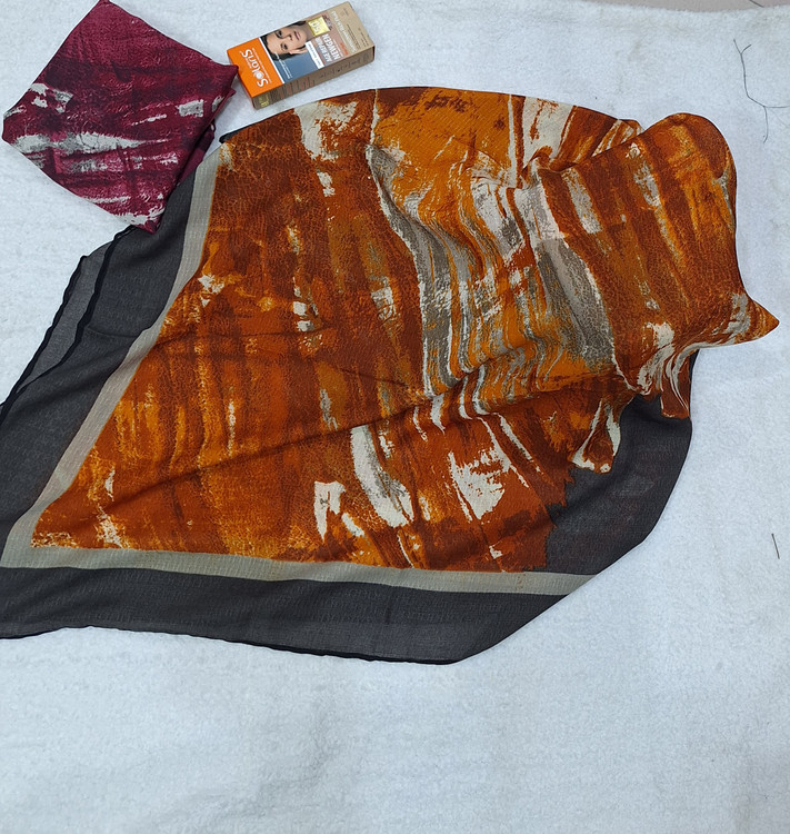 تنوع رنگ بندی و طرح بندی شال و روسری