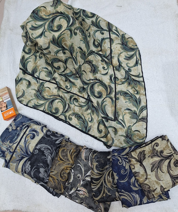 انواع محصولات شال و روسری زنانه