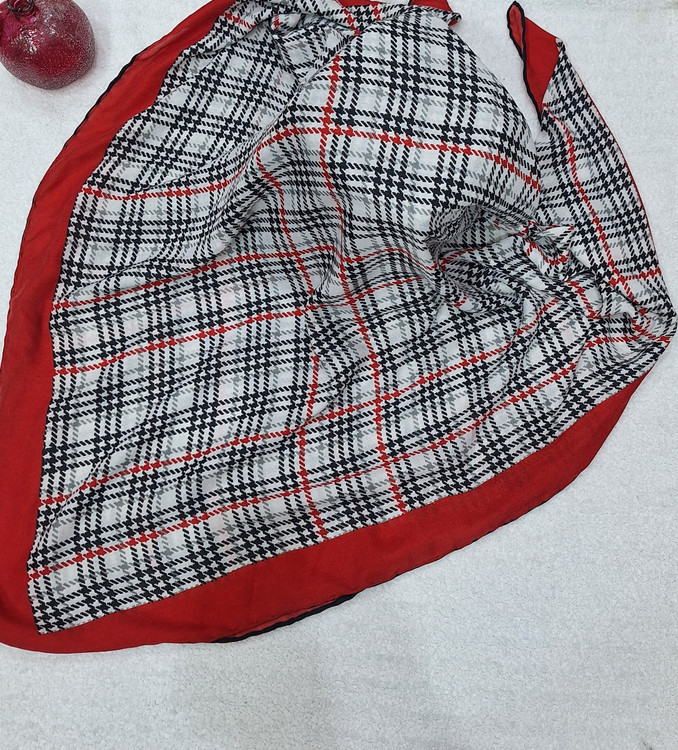 کیفیت عالی انوع شال و روسری