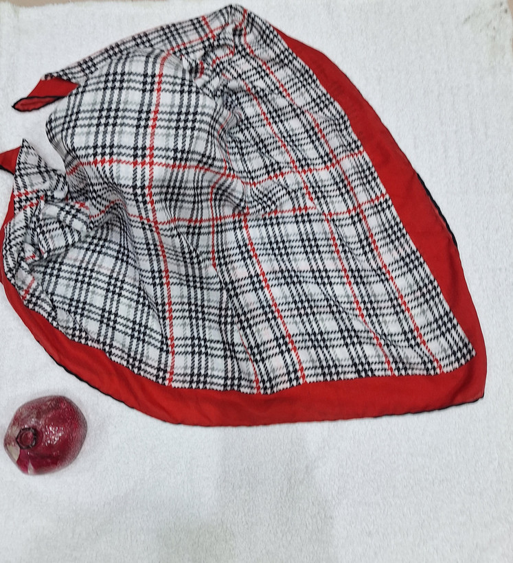 خرید آنلاین شال و روسری زنانه