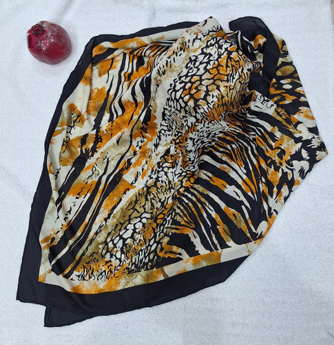 تنوع انواع شال و روسری زنانه