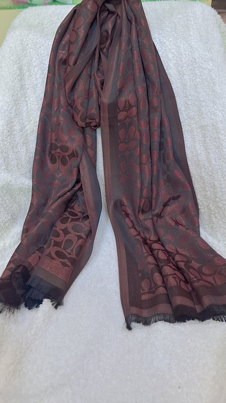 خرید انلاین شال و روسری زنانه