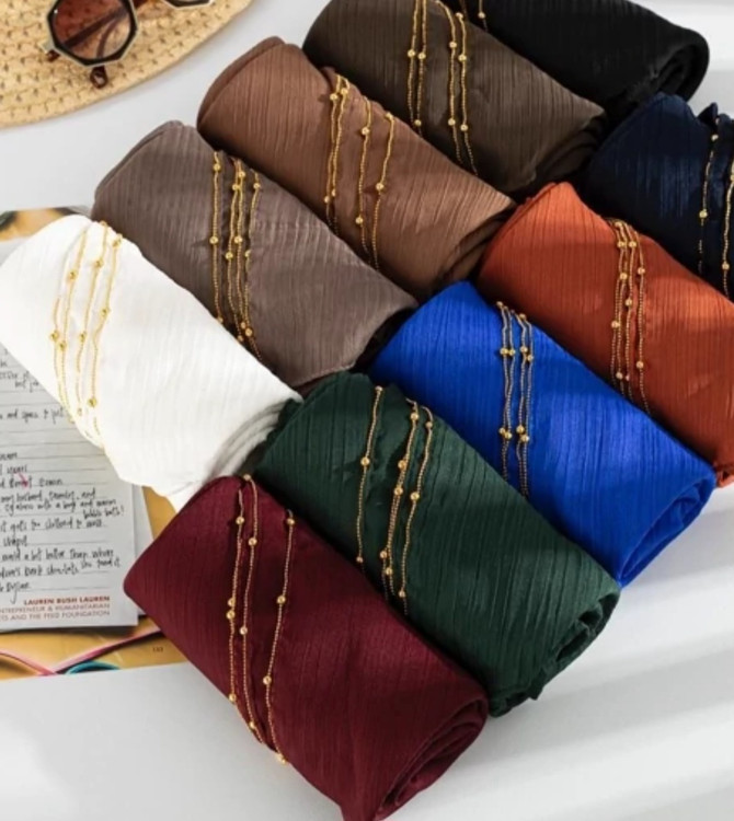 تنوع انواع شال و روسری زنانه