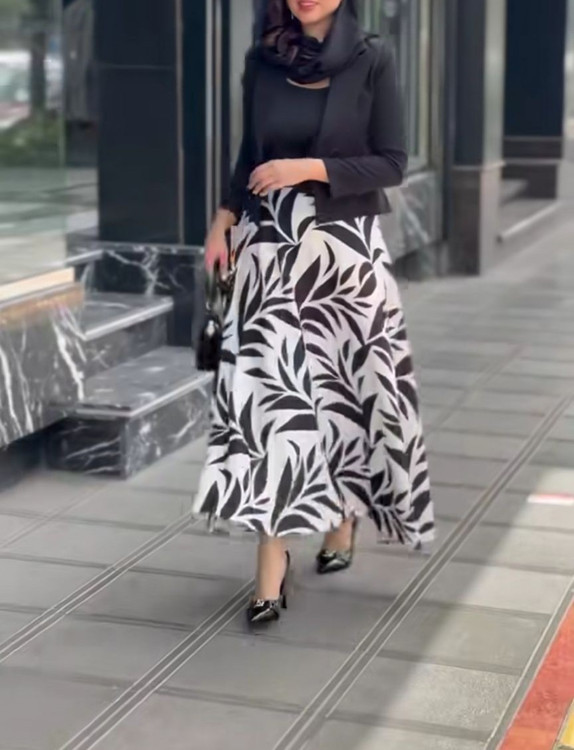 تنوع رنگ بندی و طرح بندی دامن