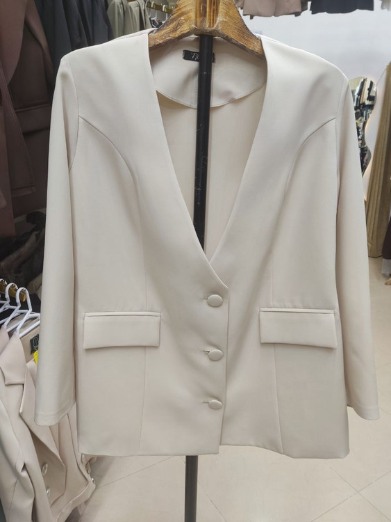 تنوع بالا انواع کت