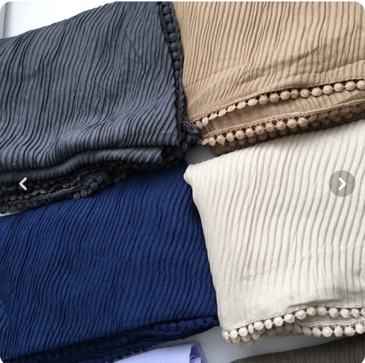 تنوع بالا انواع شال و روسری