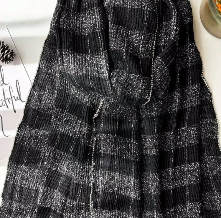 تنوع انواع شال و روسری