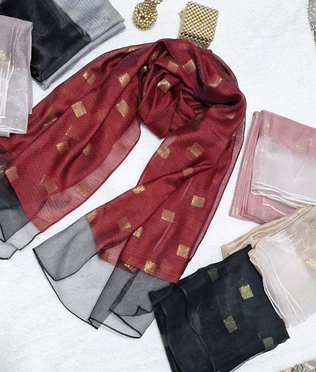 خرید انلاین شال و روسری