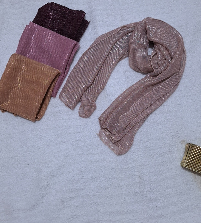 تنوع انوع شال و روسری