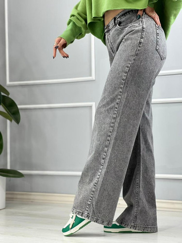 خرید انلاین انواع شلوار مام فیت و فول بگ