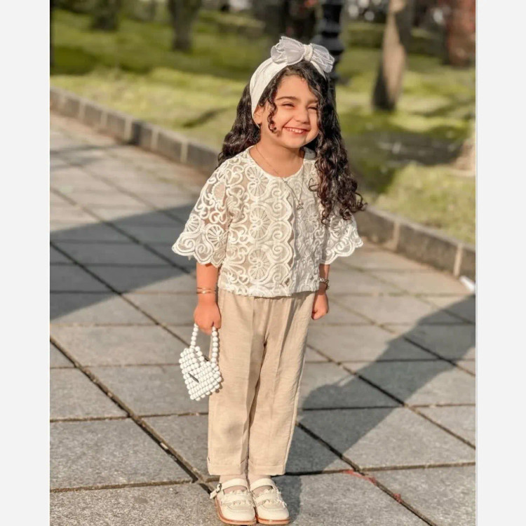 کت و شلوار دخترانه طرح گیپور مناسب 1 تا 8 سال