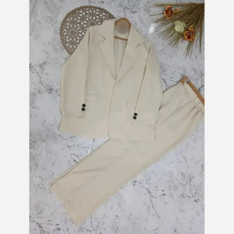 ست کت و شلوار زنانه جنس بابوس رنگ مشکی کرم استخونی سایز 38 تا 46