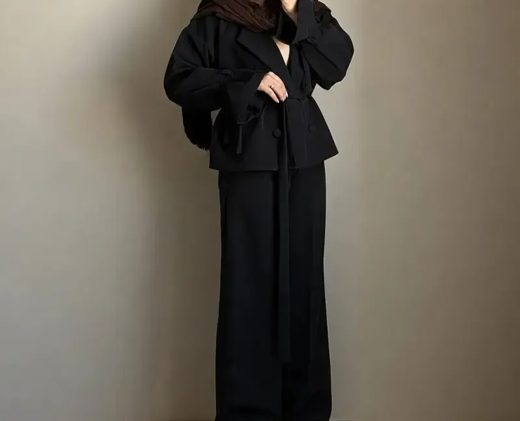 کت شلوار زنانه مدل سانی جنس مازراتی دبل سایزبندی